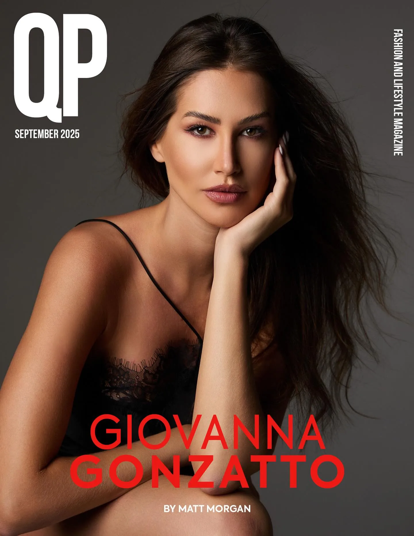 Capa da QP Magazine, Los Angeles, com Giovanna Gonzatto